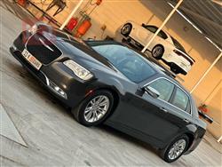 کرایسلەر 300